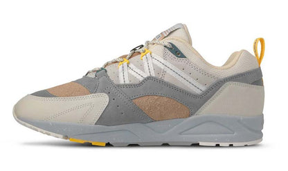 Side profile of Karhu Fusion 2.0 sneakers