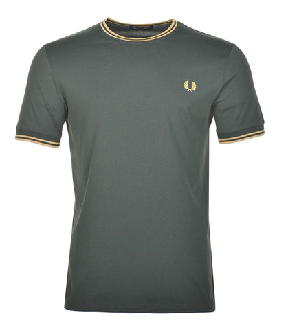 Twin Tipped T Shirt Court Green Honeycomb